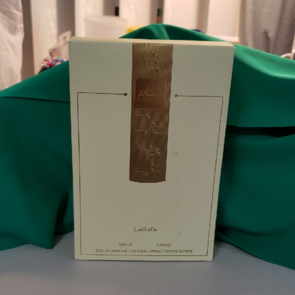 Lattafa Eau de Parfum 100ml